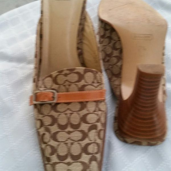 Coach Size 7.5 Greta" Woman's shoes, slides mules - Picture 3 of 7